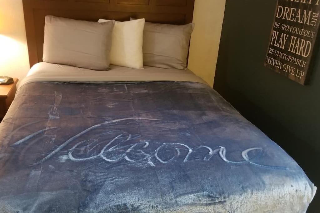 Hotel 2 Queen Beds Hotel Room 226 Booking 스틸워트 외부 사진